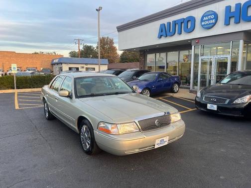 2005 Mercury Grand Marquis GS 4dr Sedan