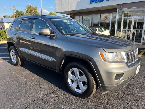 2011 Jeep Grand Cherokee Laredo