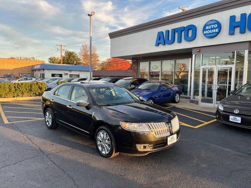 2011 Lincoln MKZ Base