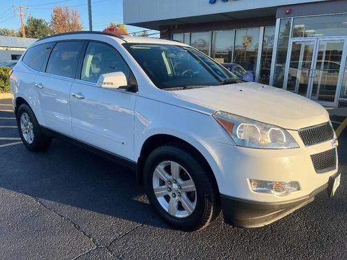 2010 Chevrolet Traverse LT