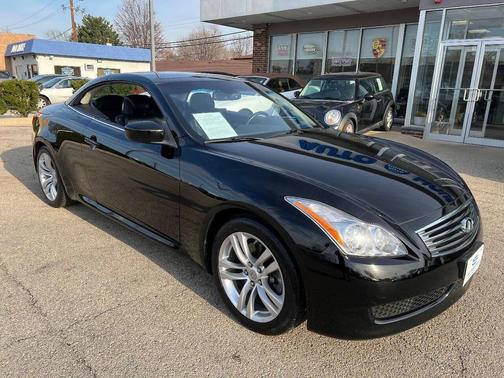 2009 INFINITI G37 Base
