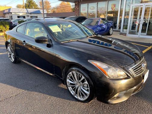 2012 INFINITI G37x Base