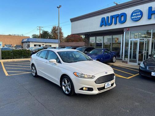 2013 Ford Fusion SE