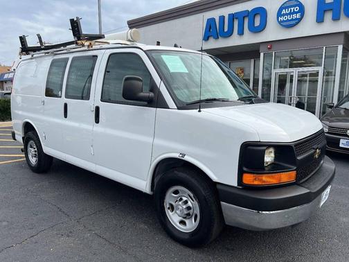 2014 Chevrolet Express 2500 Work Van