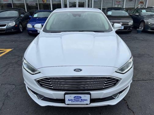 2018 Ford Fusion Hybrid SE
