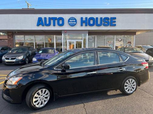2013 Nissan Sentra S 4dr Sedan CVT