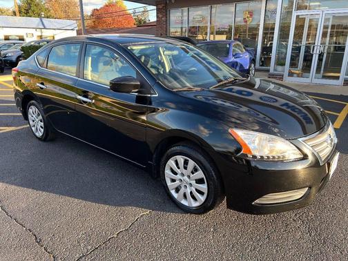 2013 Nissan Sentra S 4dr Sedan CVT