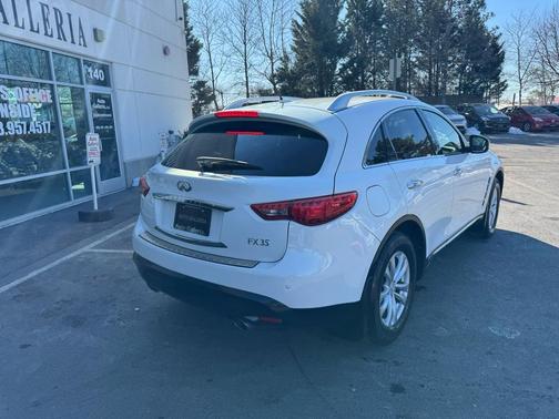 2012 INFINITI FX35 Base