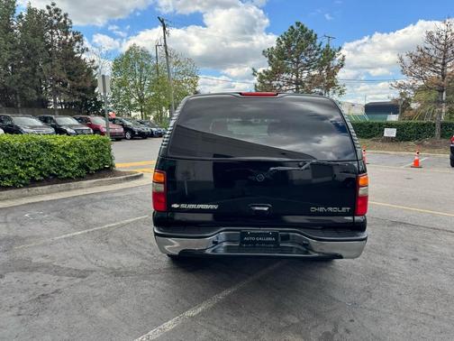 2003 Chevrolet Suburban 1500 LT