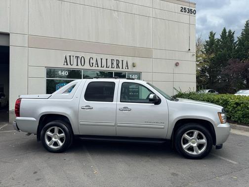 2011 Chevrolet Avalanche 1500 LT