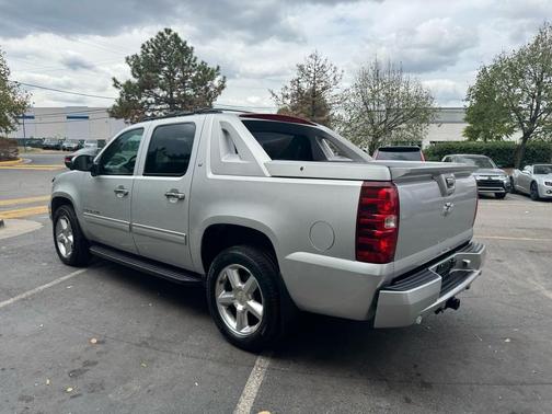 2011 Chevrolet Avalanche 1500 LT