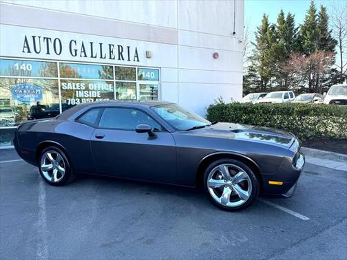 2014 Dodge Challenger SXT