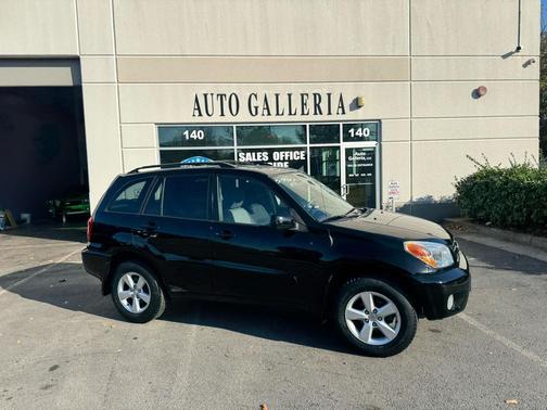 2004 Toyota RAV4 Base