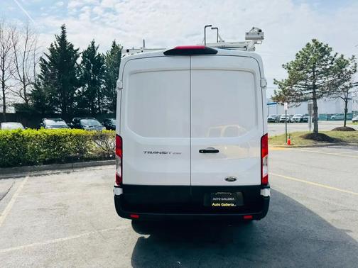 2021 Ford Transit-250 Base