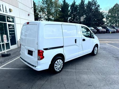 2017 Nissan NV200 SV
