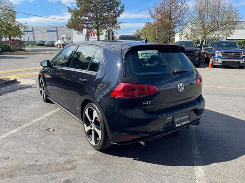 2017 Volkswagen Golf GTI 2.0T Autobahn 4-Door