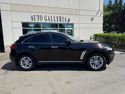 Black 2012 INFINITI FX35 Base
