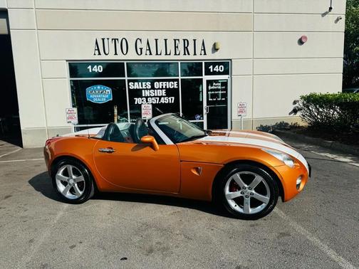 Orange 2006 Pontiac Solstice Roadster