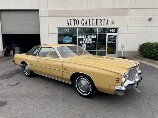 1975 Chrysler Cordoba 