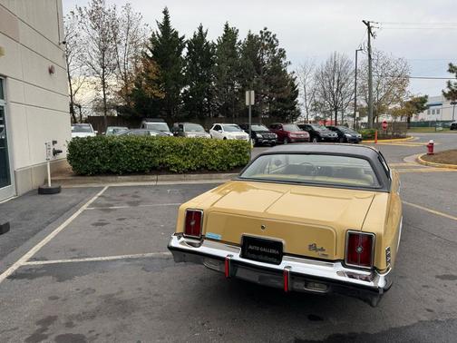 1975 Chrysler Cordoba 