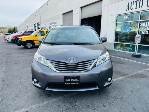 Predawn Gray Mica 2011 Toyota Sienna XLE Limited