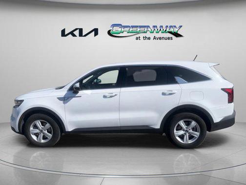 2021 Kia Sorento LX