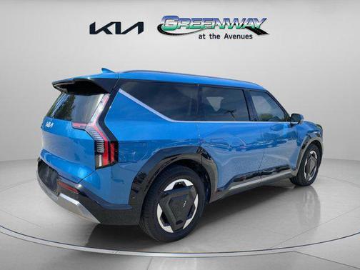 2024 Kia EV9 Land