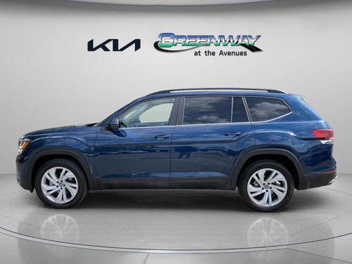 2022 Volkswagen Atlas 3.6L SE w/Technology
