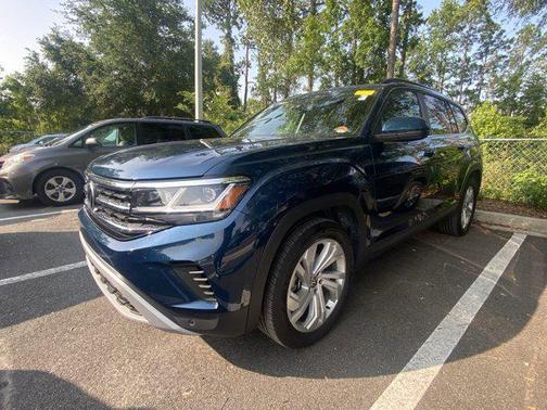 2022 Volkswagen Atlas 3.6L SE w/Technology