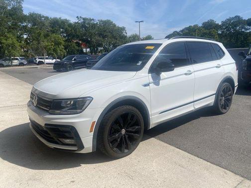 2021 Volkswagen Tiguan 2.0T SE R-Line Black