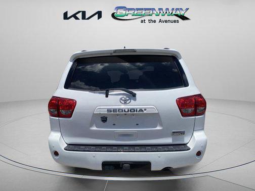 2017 Toyota Sequoia SR5
