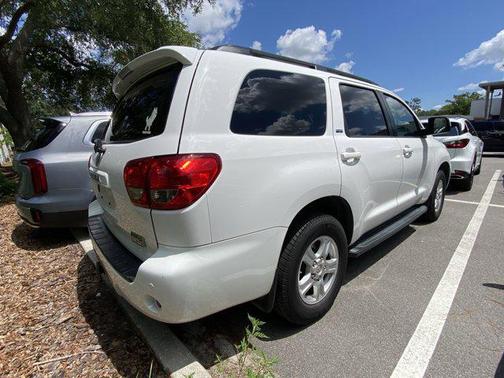 2017 Toyota Sequoia SR5