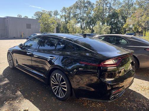 2019 Kia Stinger Base