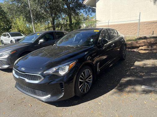2019 Kia Stinger Base