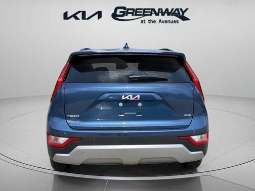 2025 Kia Niro EX