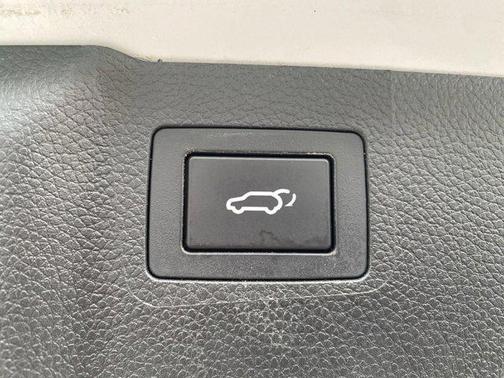 2017 Hyundai SANTA FE Limited Ultimate