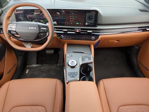 FSB/BLACK 2026 Kia Sportage X-Line