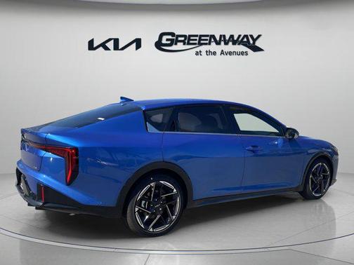 2025 Kia K4 GT-Line