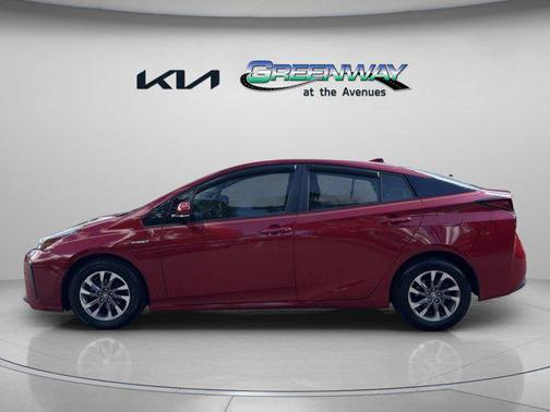 2019 Toyota Prius XLE
