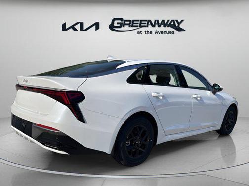2025 Kia K5 LXS