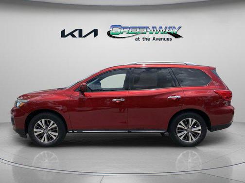 2018 Nissan Pathfinder SL
