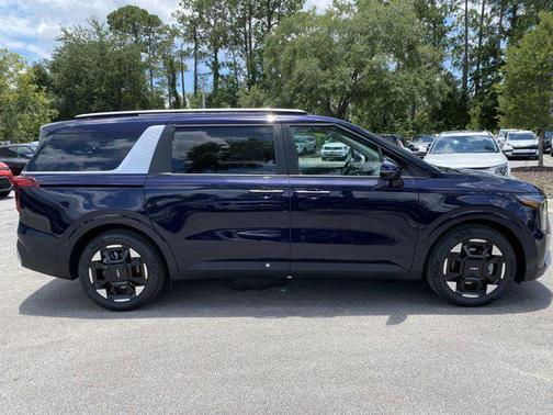 2025 Kia Carnival EX
