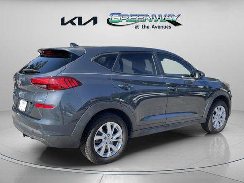 2020 Hyundai TUCSON SE