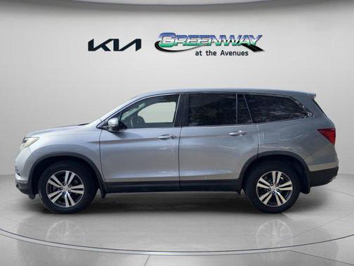2017 Honda Pilot EX