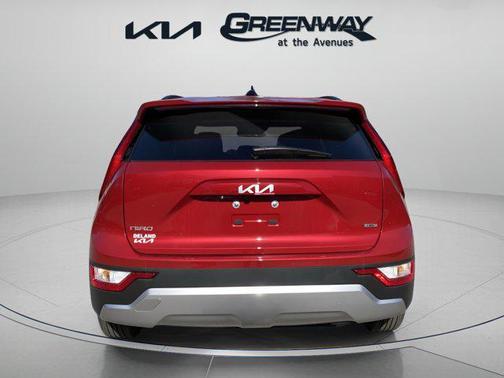 2025 Kia Niro LX