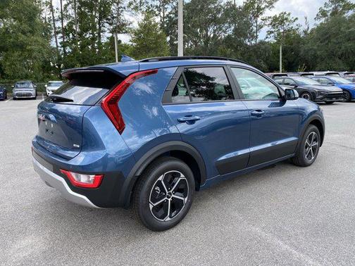 2025 Kia Niro EX