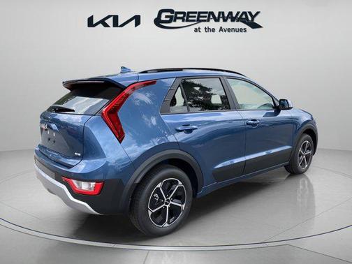 2025 Kia Niro EX