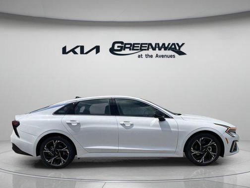 2025 Kia K5 GT-Line