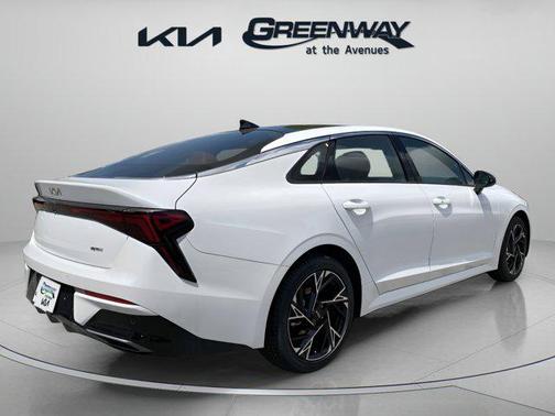 2025 Kia K5 GT-Line