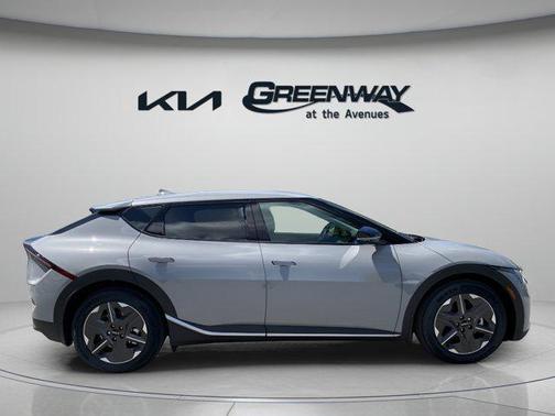 2025 Kia EV6 Light Long Range